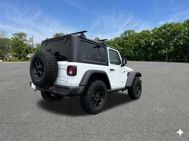 Used 2025 Jeep Wrangler Sport AWD/4WD image 9