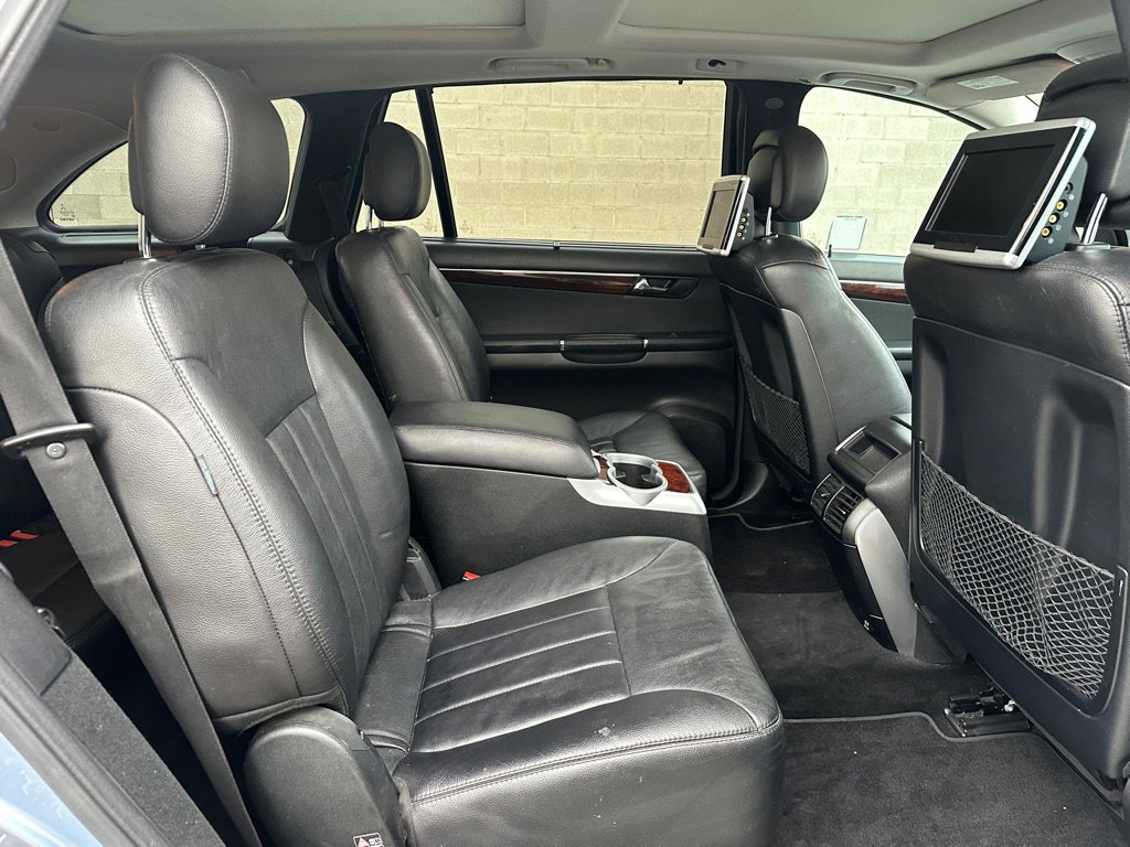Used 2010 Mercedes-Benz R 350 4MATIC image 8