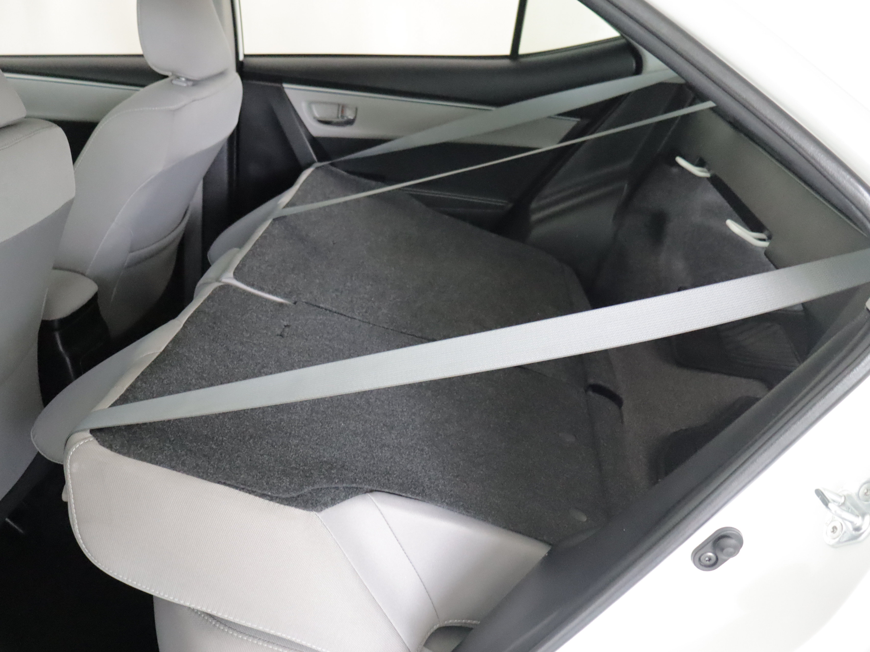 Used 2016 Toyota Corolla LE FWD image 20