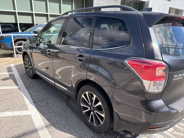 Used 2017 Subaru Forester 2.0XT Touring AWD/4WD image 5