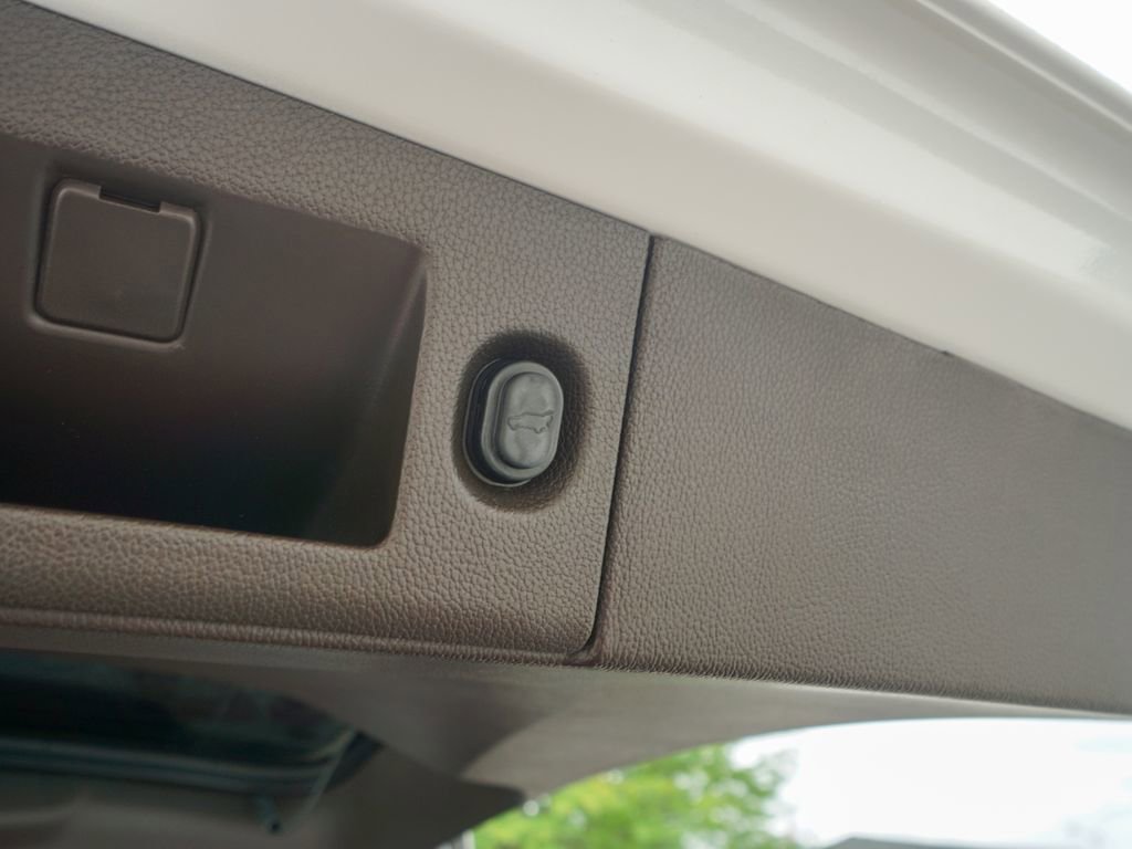 Used 2019 GMC Yukon Denali w/ Denali Ultimate Package image 44