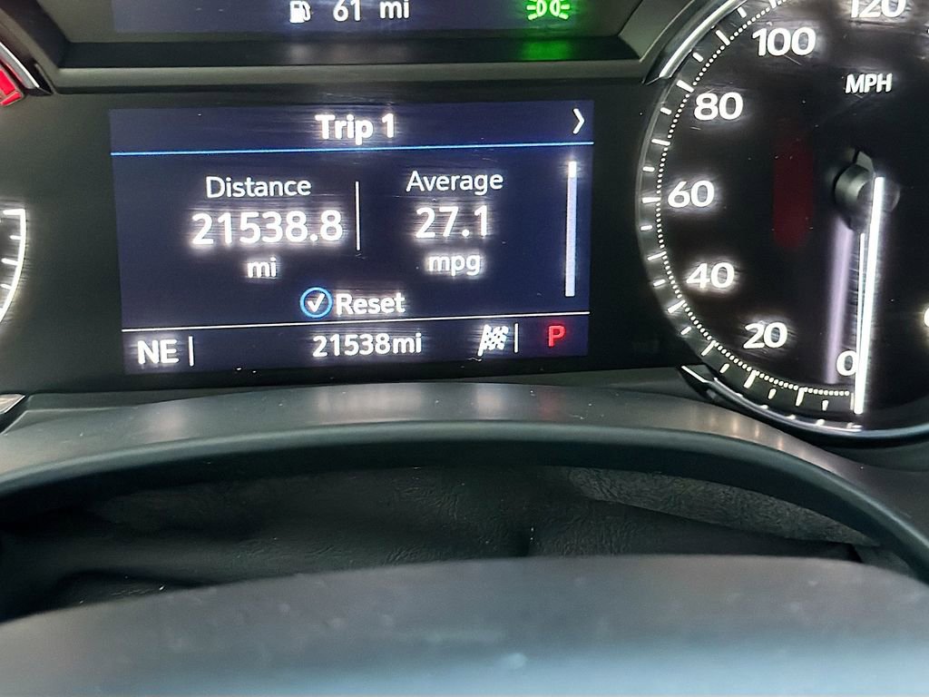 Used 2025 Cadillac CT4 Premium Luxury image 12