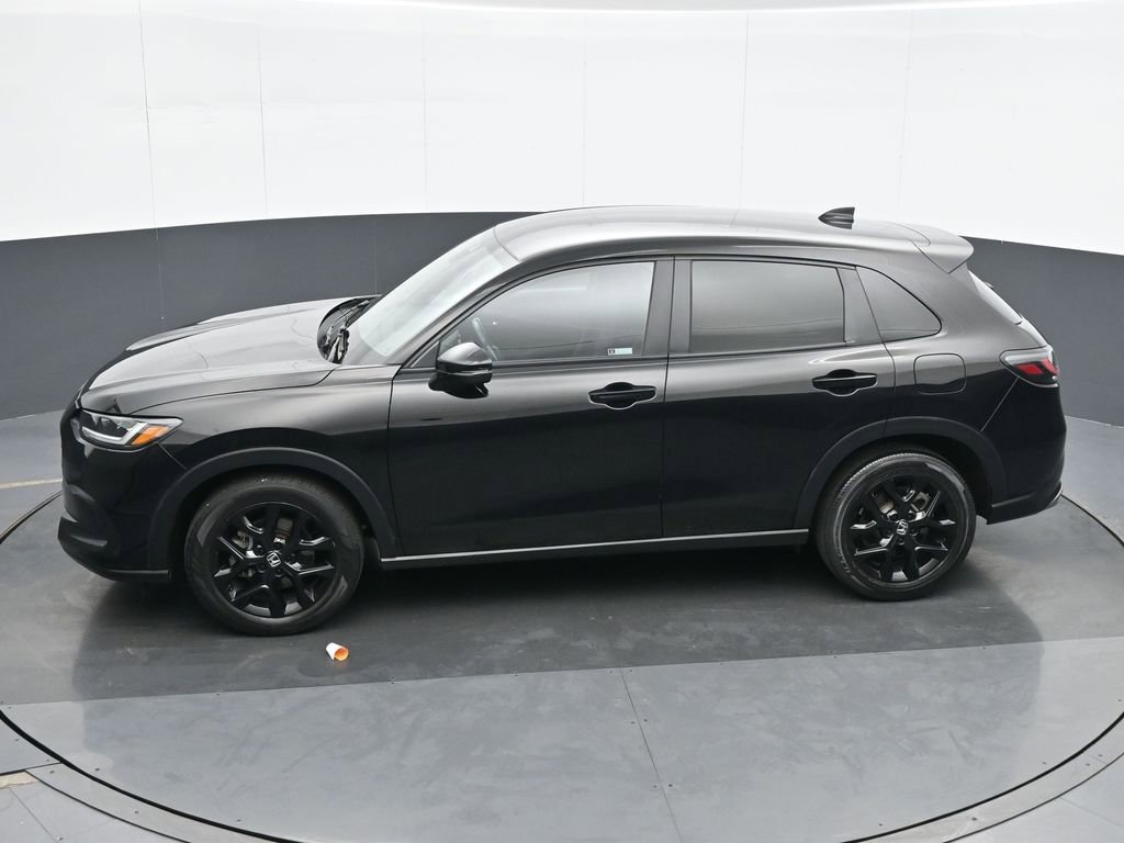Used 2023 Honda HR-V Sport image 18