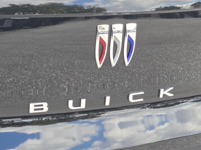 New 2026 Buick Envista Preferred w/ Advanced Safety Package FWD image 9