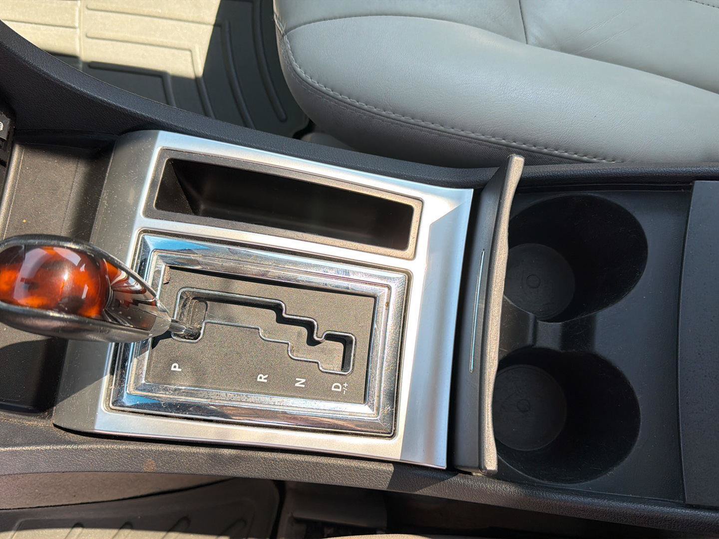 Used 2006 Chrysler 300 C RWD image 19