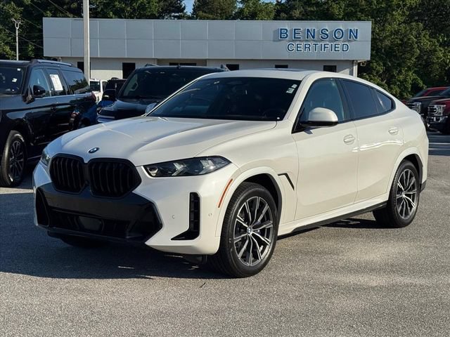 Used 2024 BMW X6 xDrive40i w/ Premium Package AWD/4WD image 7