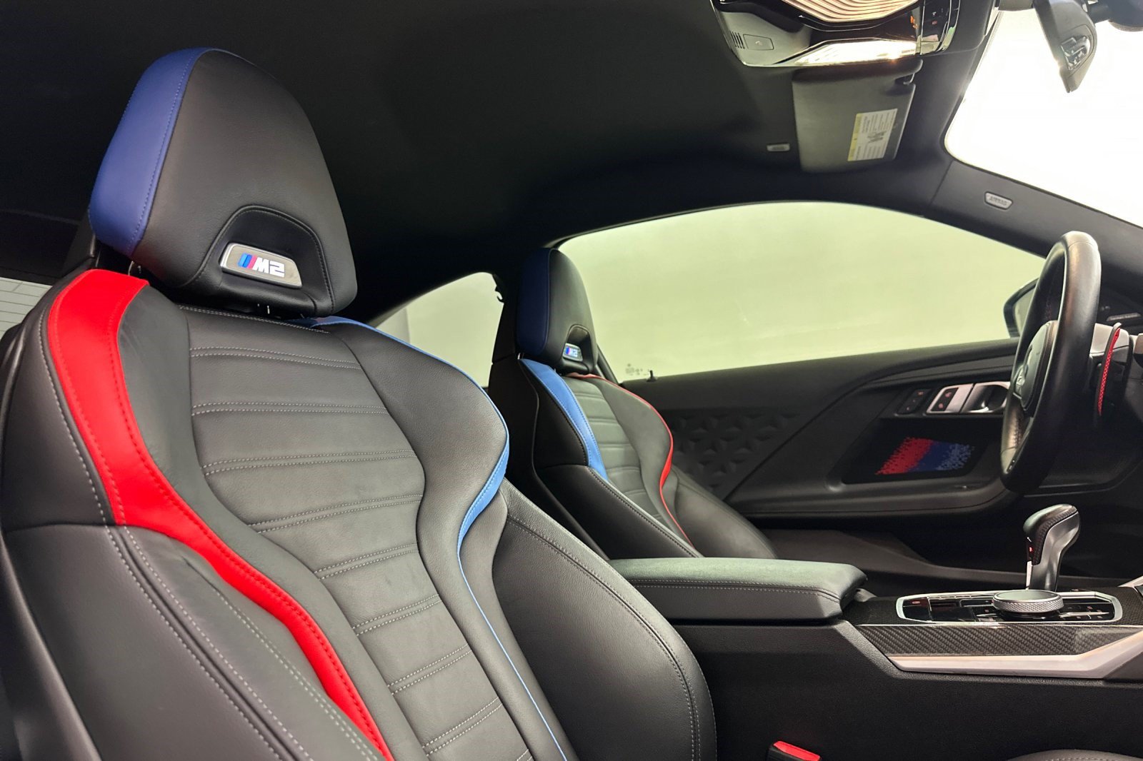 Used 2023 BMW M2 w/ Lighting Package RWD image 34
