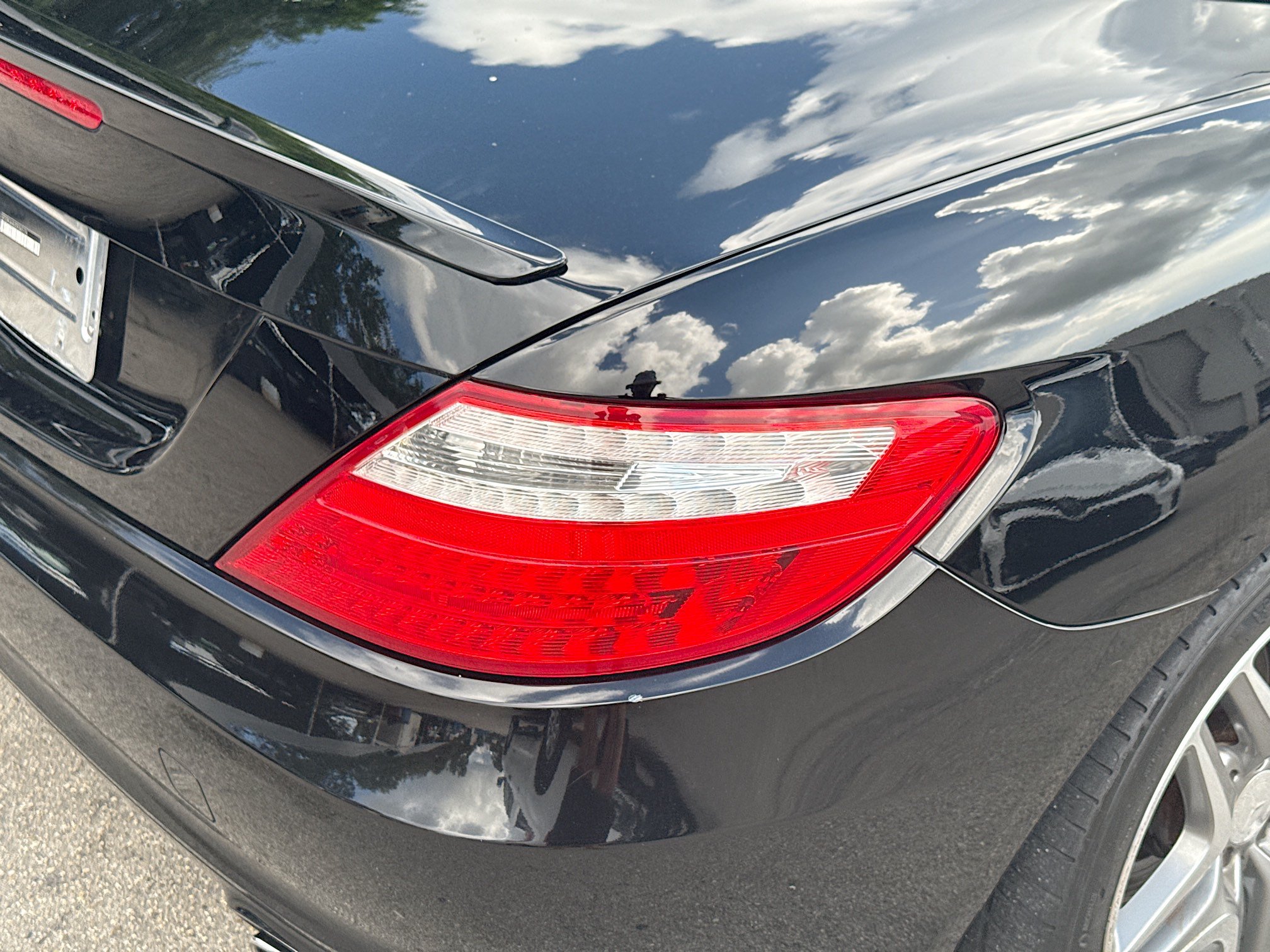 Used 2013 Mercedes-Benz SLK 250 image 20