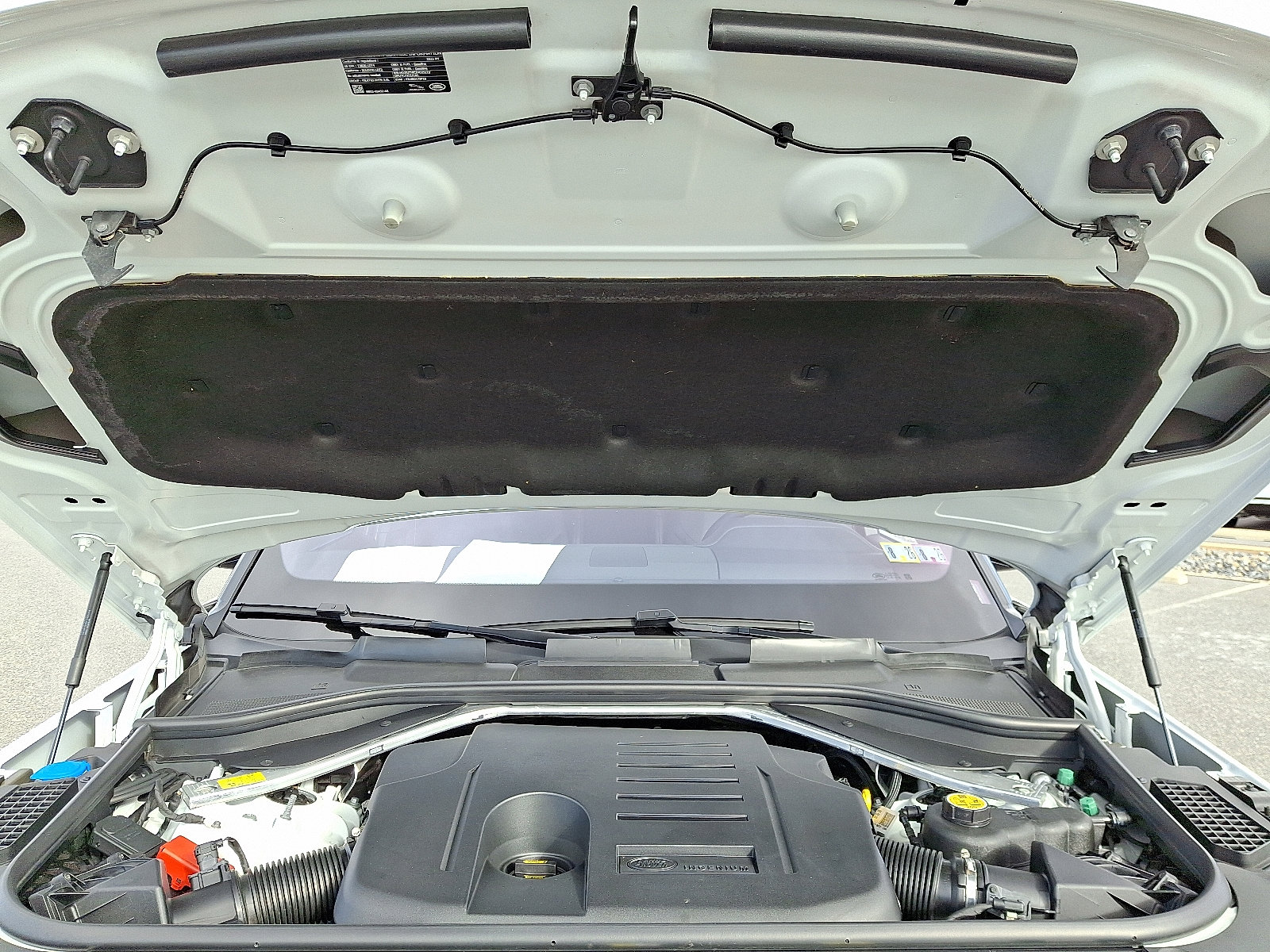 Used 2023 Land Rover Range Rover SE image 27