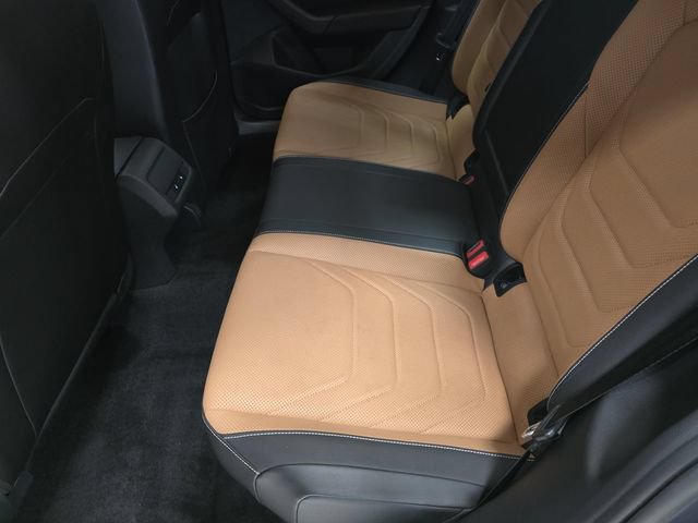 Used 2023 Volkswagen Jetta SEL FWD image 16
