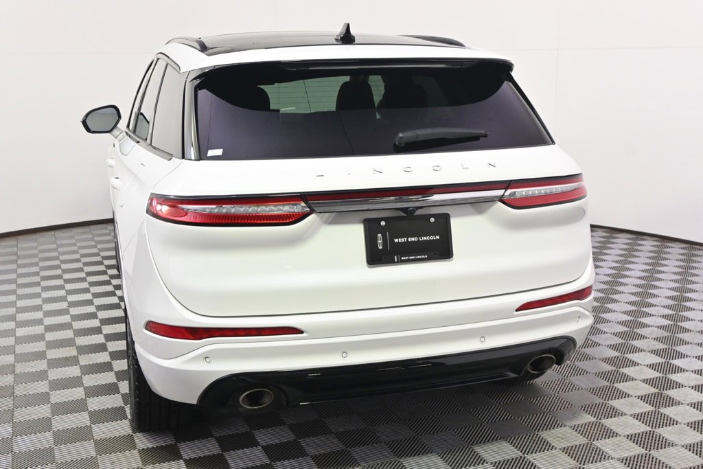 New 2025 Lincoln Corsair Reserve w/ Jet Appearance Package image 4