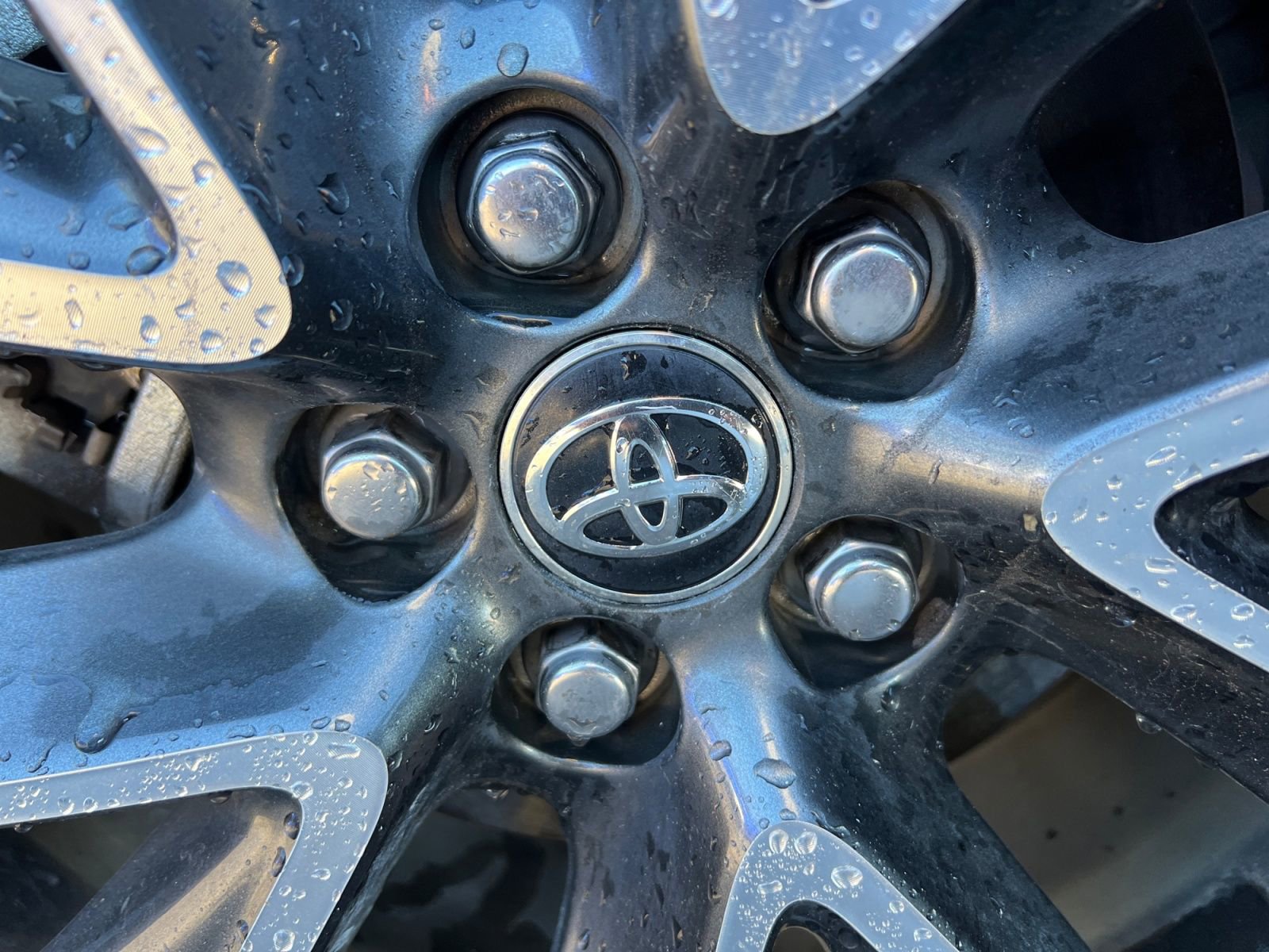 Used 2021 Toyota Corolla SE image 28