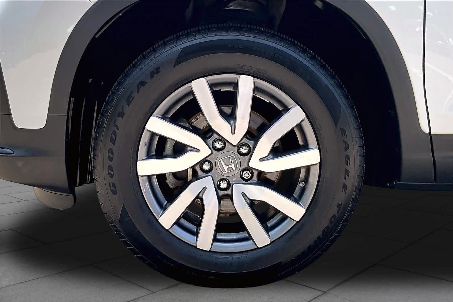 Used 2021 Honda Pilot EX-L image 11