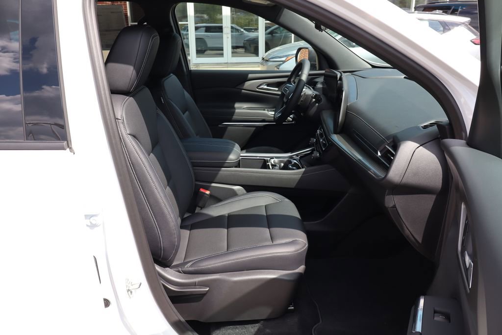 New 2026 Chevrolet Traverse LT w/ Sun and Wheel Package AWD/4WD image 51