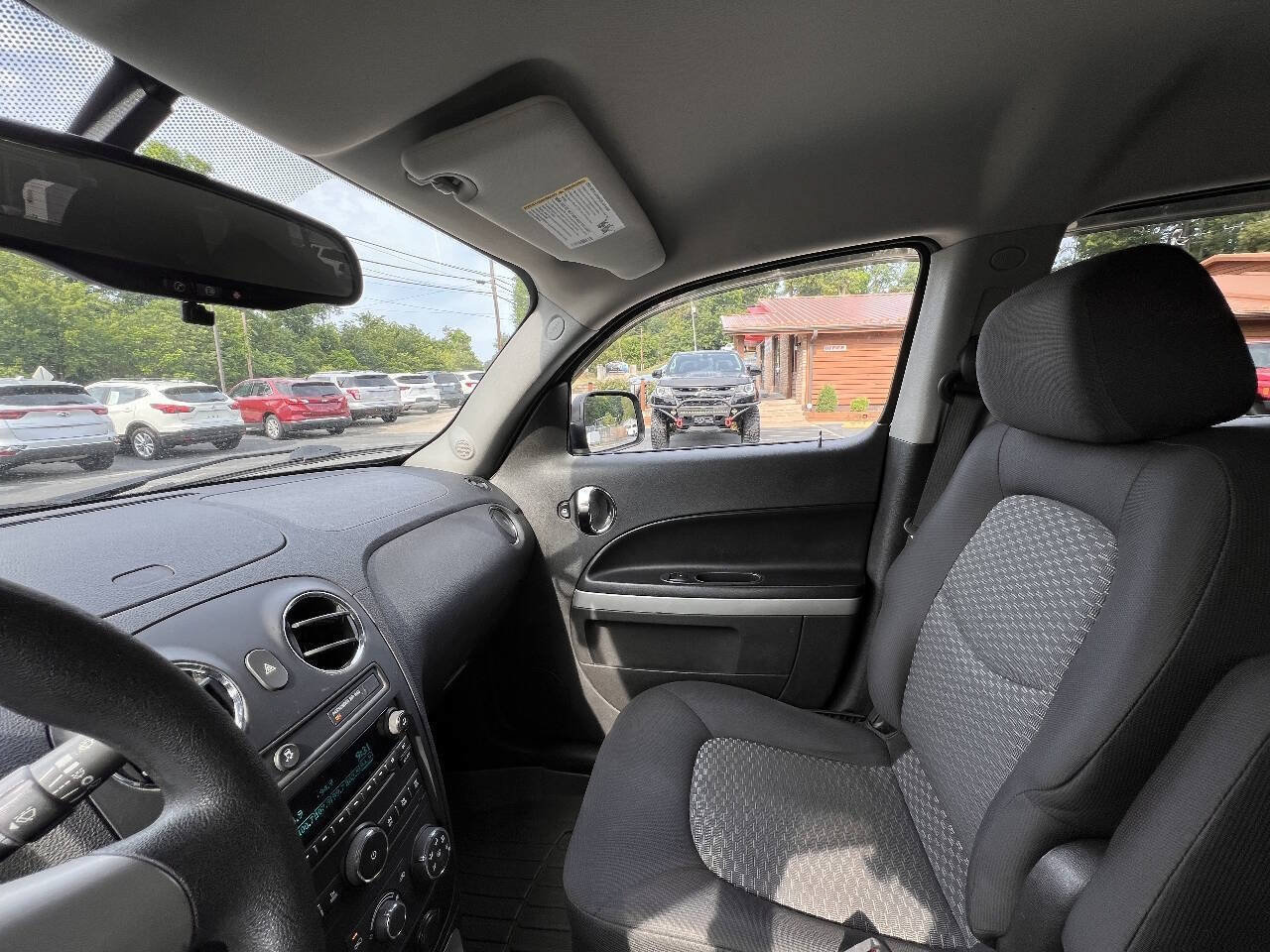 Used 2010 Chevrolet HHR LS FWD image 17