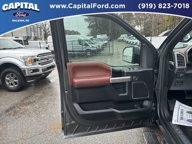 Used 2018 Ford F150 Platinum w/ Equipment Group 701A Luxury image 19