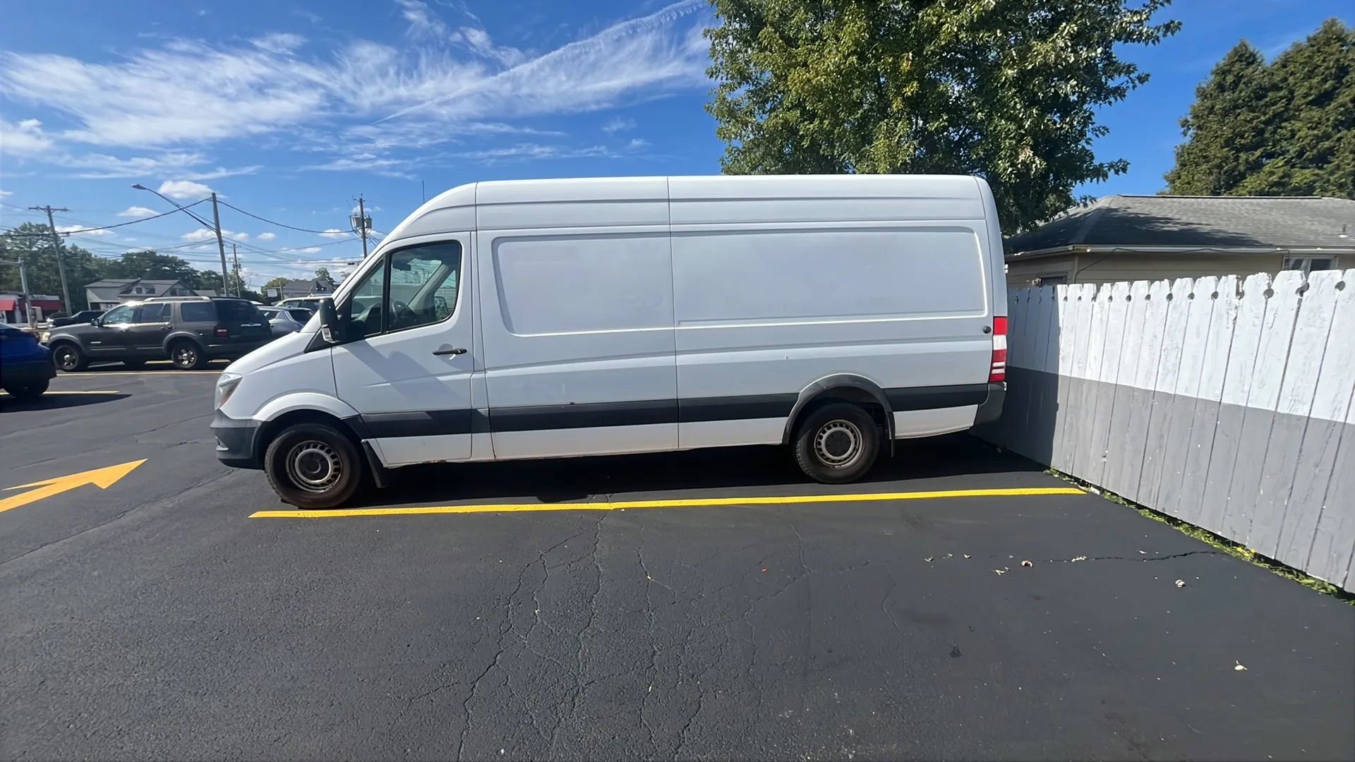 Used 2018 Mercedes-Benz Sprinter 2500 image 4