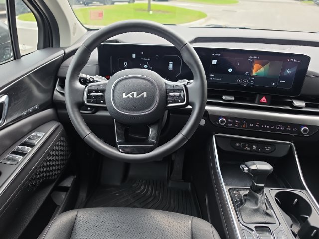 Certified 2025 Kia Carnival SX Prestige FWD image 9