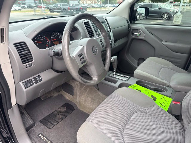 Used 2018 Nissan Frontier SV w/ Value Truck Package RWD image 24