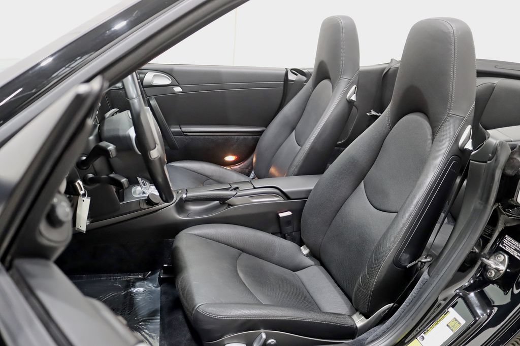 Used 2010 Porsche 911 Carrera RWD image 22