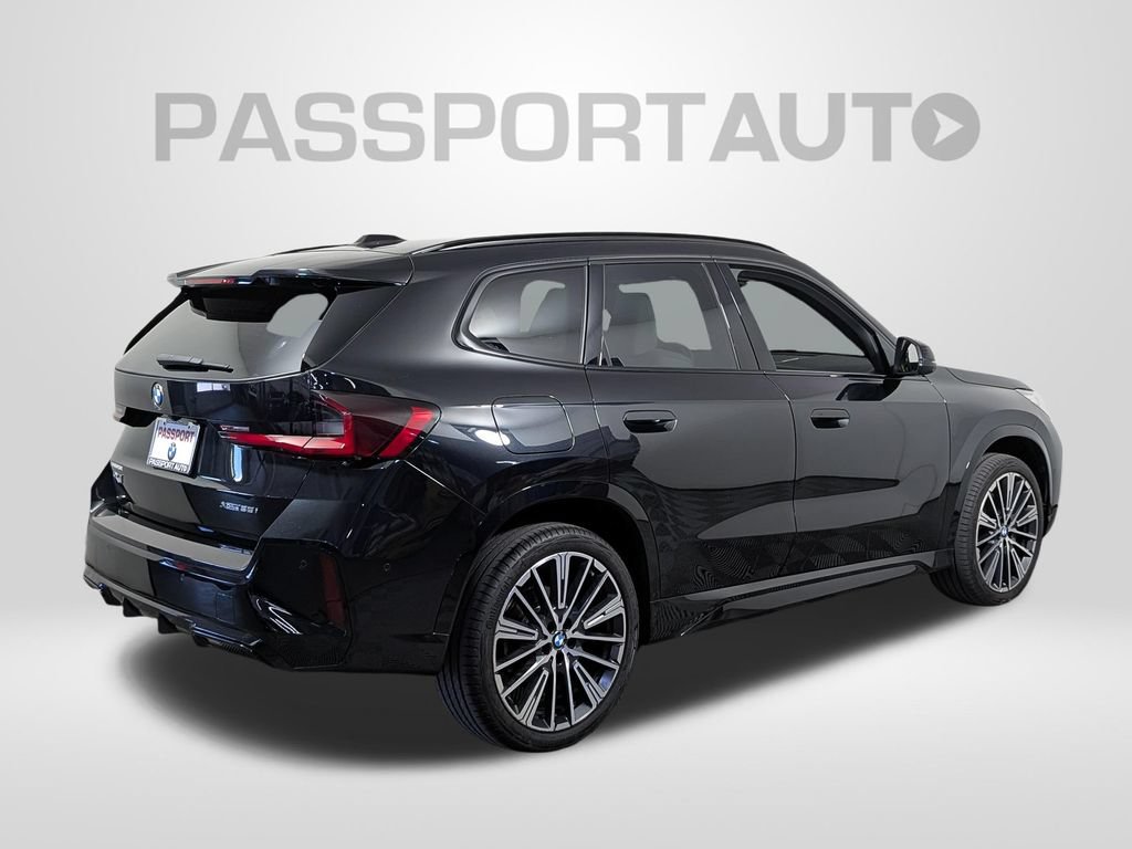 Used 2025 BMW X1 xDrive28i w/ Technology Package AWD/4WD image 7