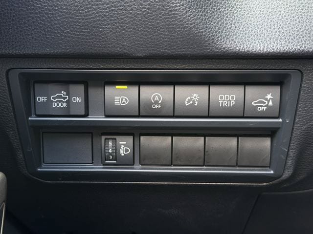 Used 2024 Toyota Tundra SR5 w/ SR5 Convenience Package AWD/4WD image 20