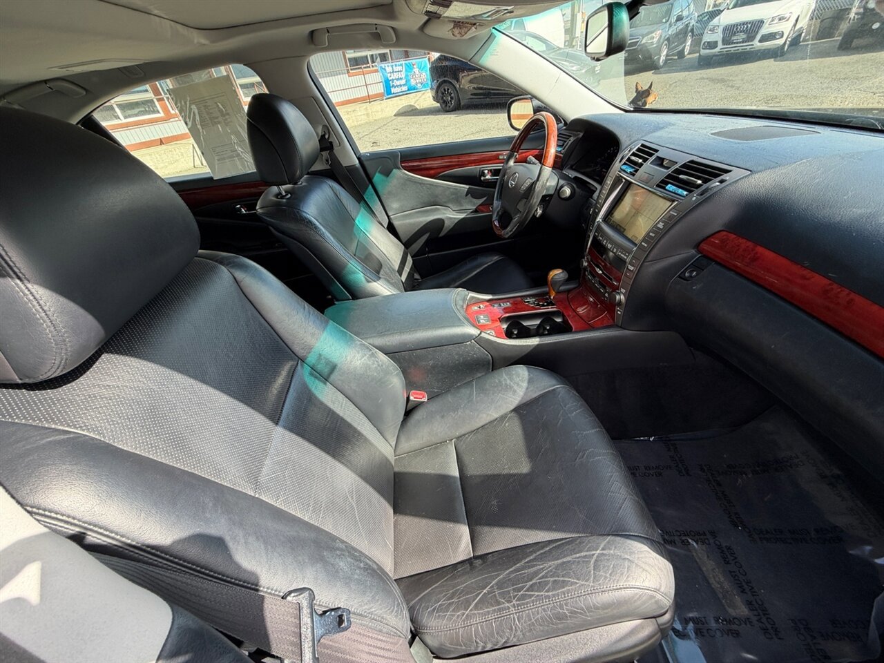 Used 2008 Lexus LS 460 RWD image 27