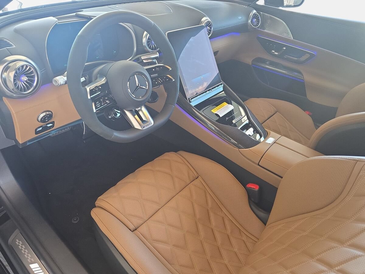 New 2026 Mercedes-Benz SL 63 AMG S e Performance 4MATIC image 13