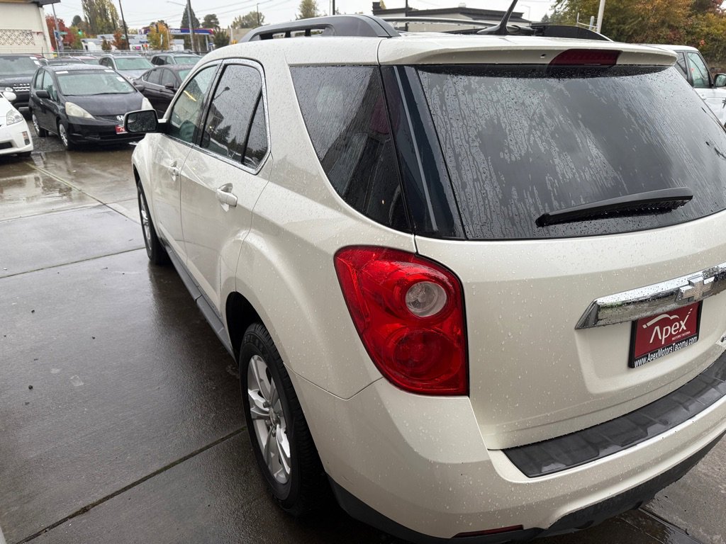 Used 2012 Chevrolet Equinox LT w/ Driver Convenience Package image 4