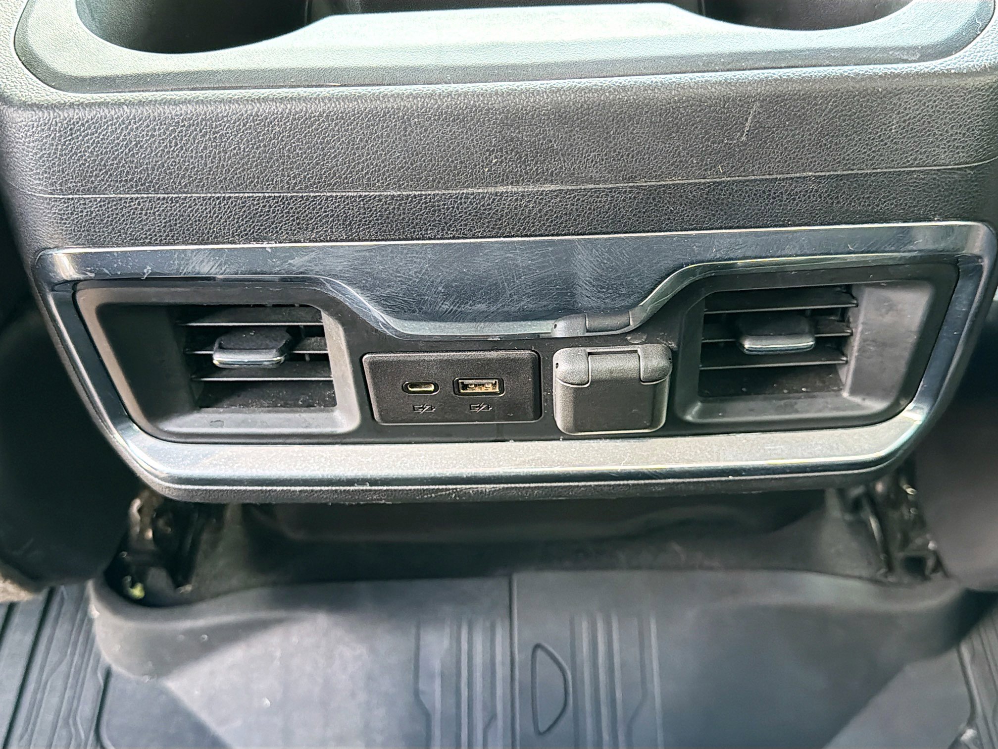 Used 2020 GMC Sierra 1500 Elevation w/ Elevation Value Package RWD image 19