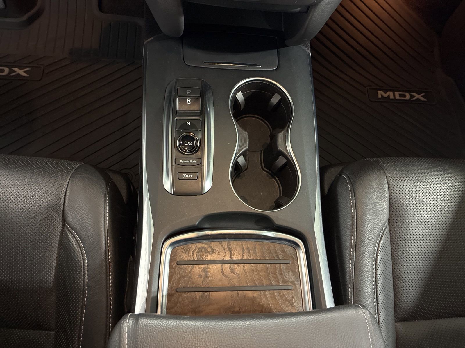 Used 2019 Acura MDX SH-AWD w/ Technology Package image 18