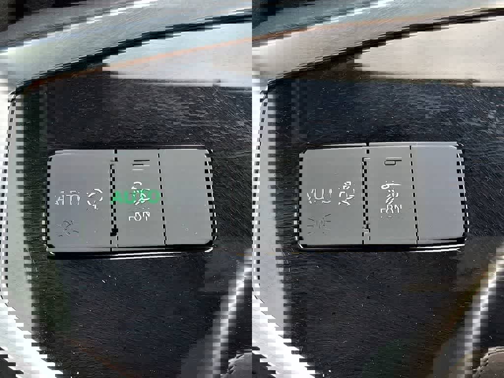 Used 2021 Audi Q3 2.0T Premium Plus w/ Premium Plus Package image 23