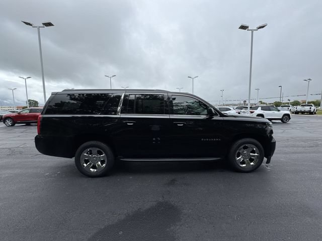 Used 2019 Chevrolet Suburban LT RWD image 6