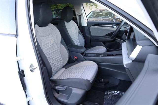 New 2025 Volkswagen Tiguan S image 23