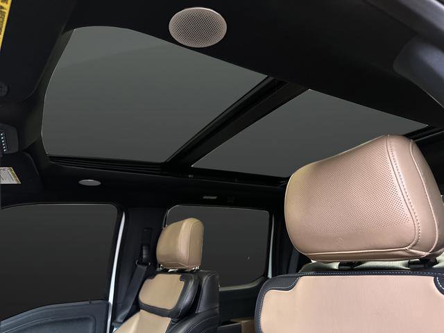 Used 2023 Ford F450 Lariat w/ Lariat Ultimate Package image 7