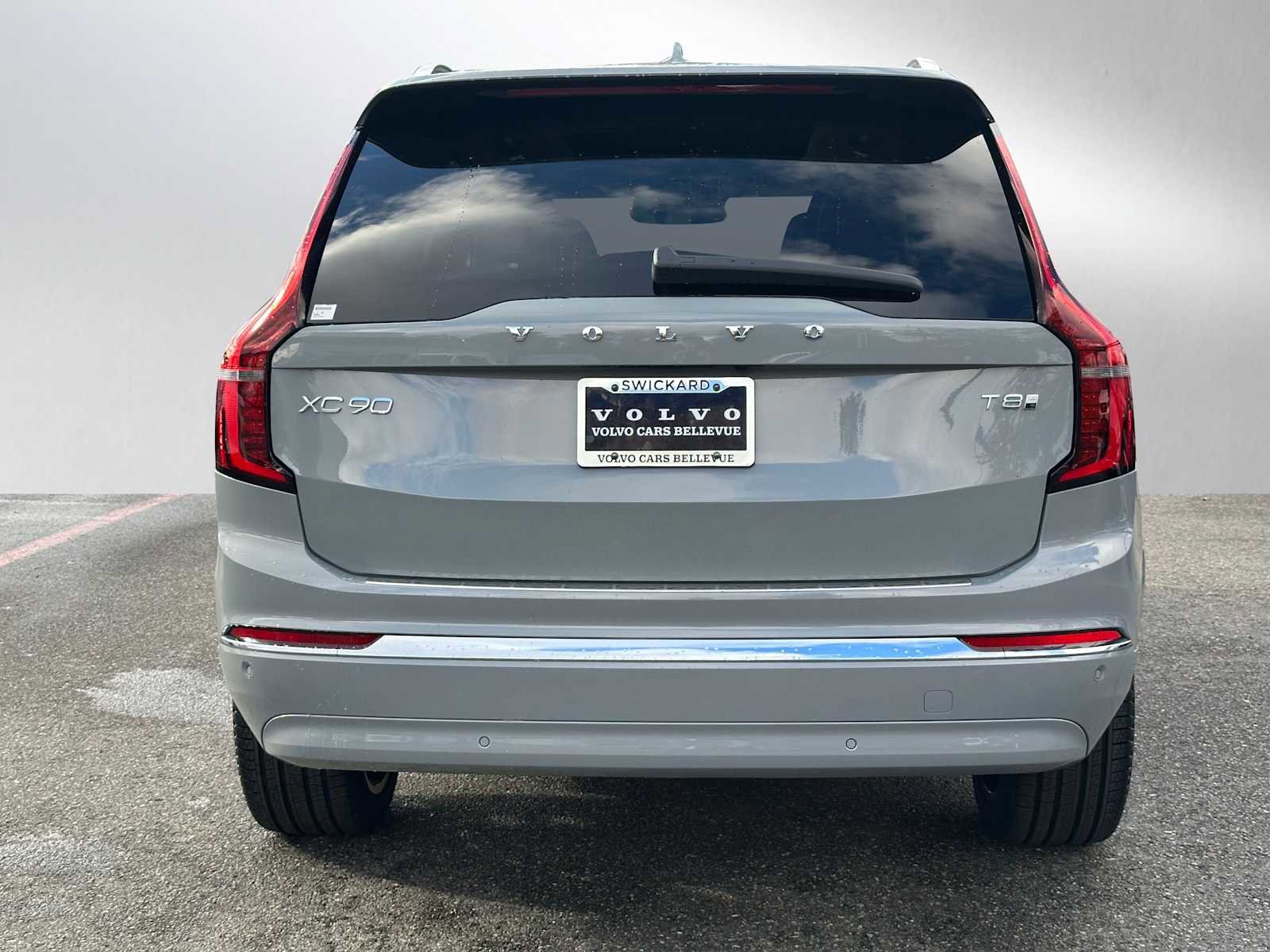 New 2026 Volvo XC90 T8 Plus image 4