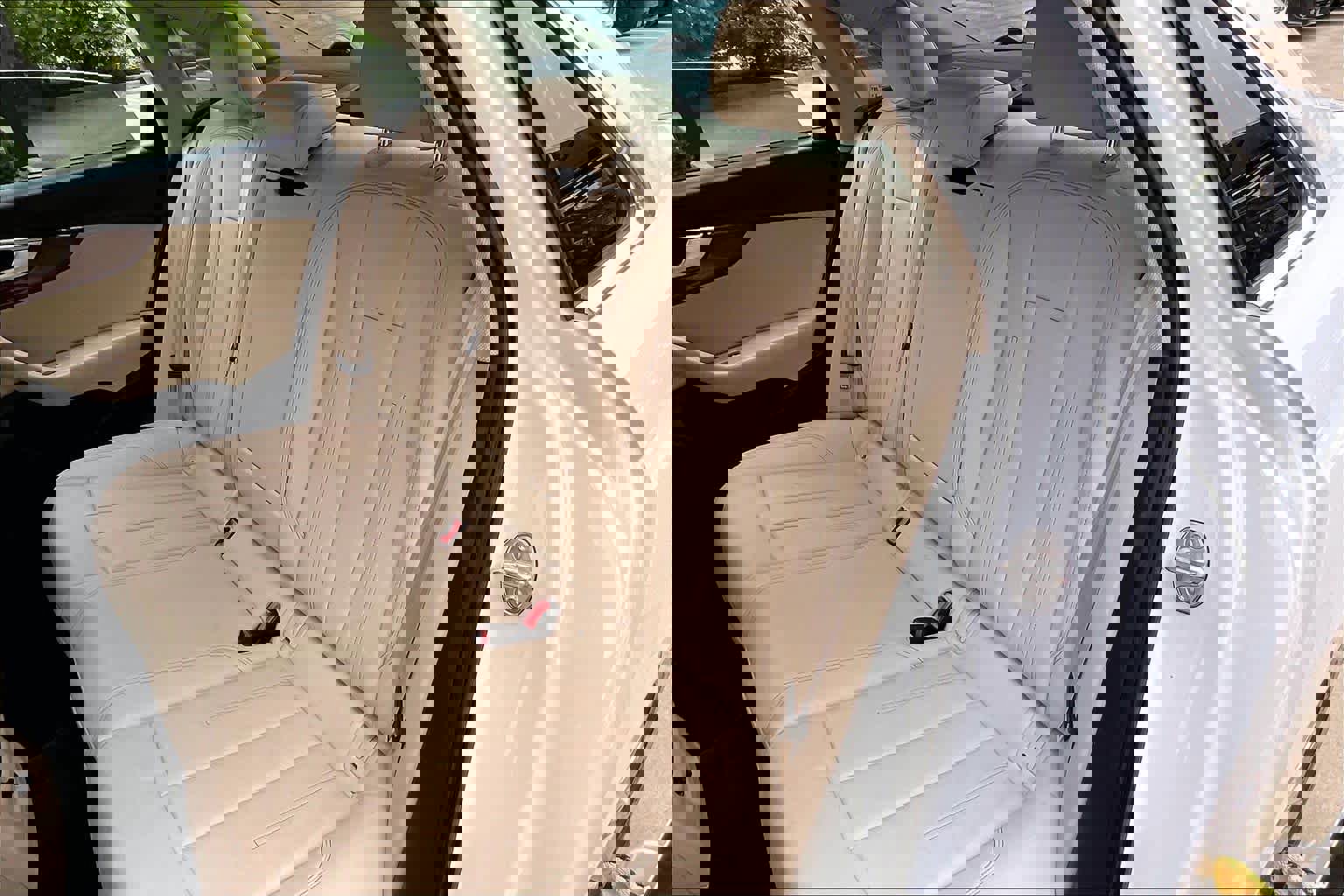 Used 2023 Audi A4 2.0T Premium w/ Convenience Package AWD/4WD image 21