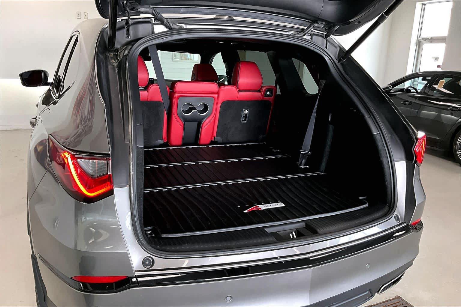 Used 2026 Acura MDX A-Spec AWD/4WD image 17
