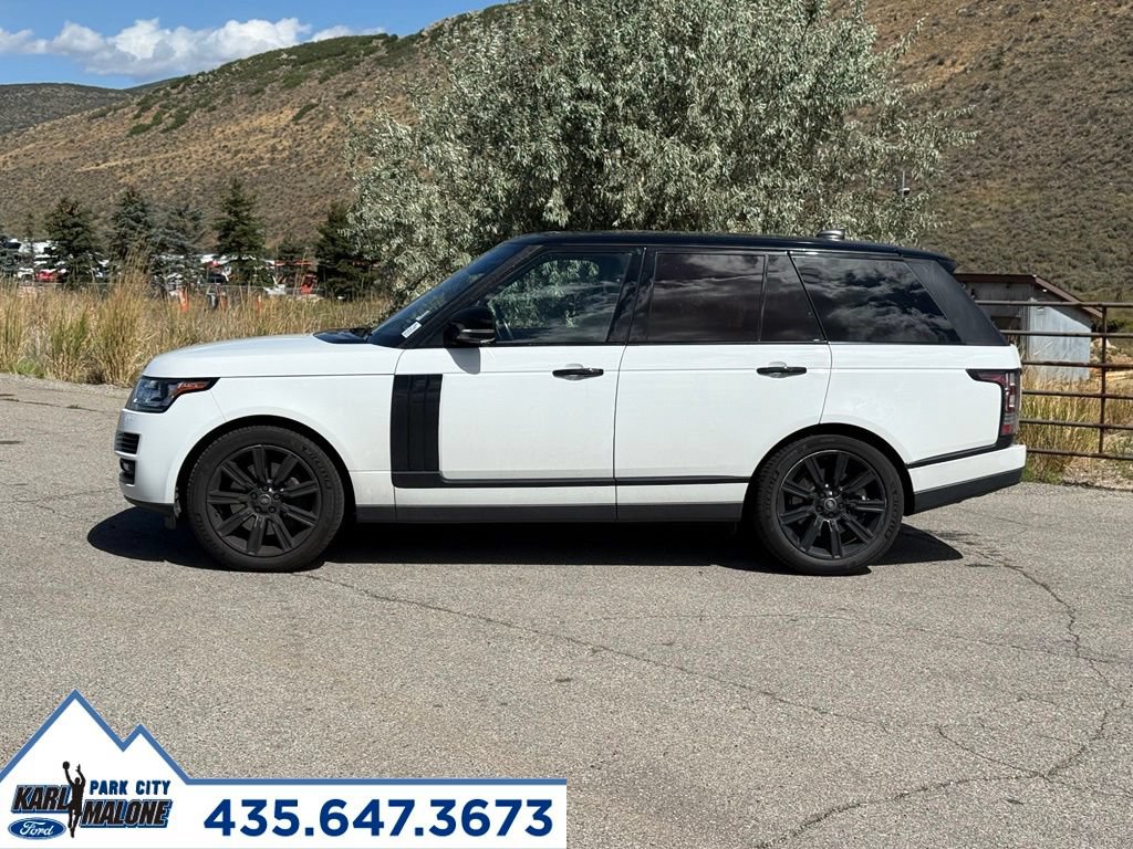 Used 2017 Land Rover Range Rover Supercharged AWD/4WD image 2