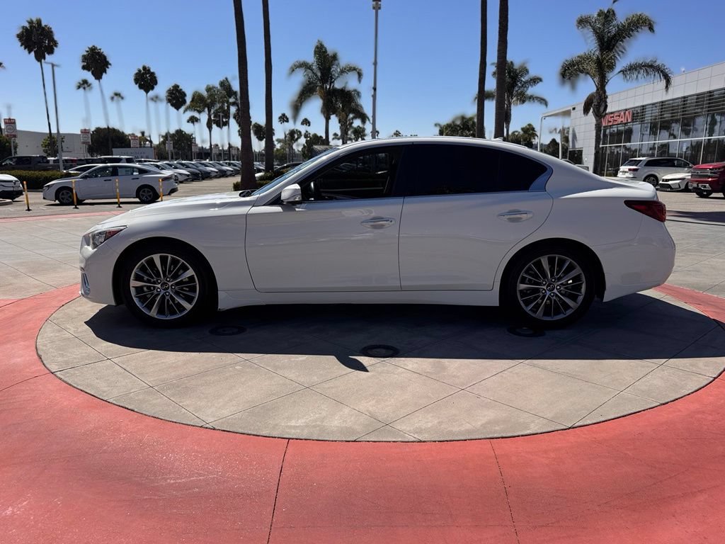 Used 2022 INFINITI Q50 Luxe w/ Cargo Package RWD image 5