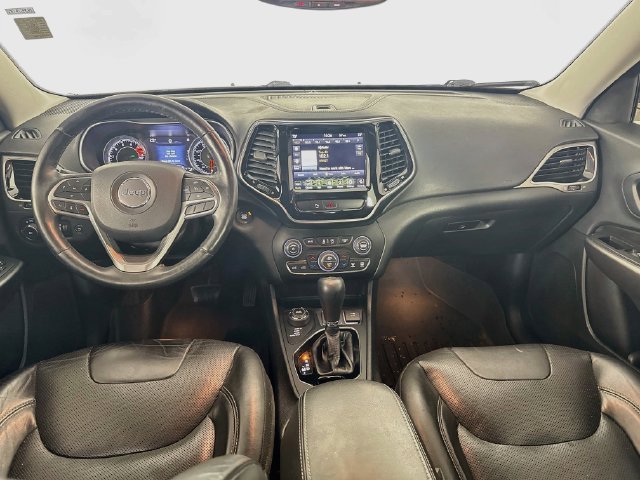 Used 2019 Jeep Cherokee Limited AWD/4WD image 27