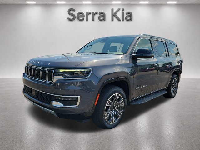 Used 2024 Jeep Wagoneer Series II w/ Flexible Seating Group RWD image 2