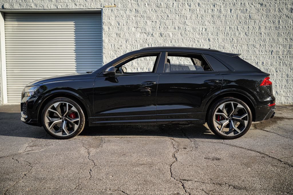 Used 2022 Audi RS Q8 w/ Carbon Optic Package AWD/4WD image 9