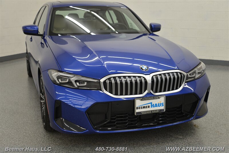 Used 2024 BMW 330i Sedan w/ M Sport Package RWD image 5
