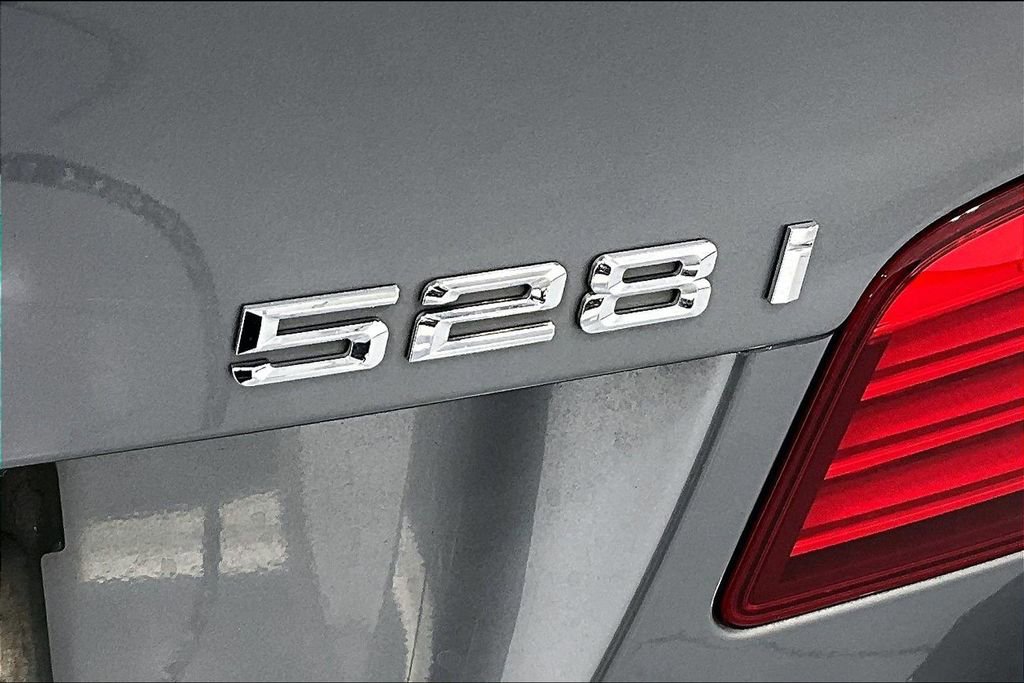 Used 2014 BMW 528i Sedan image 39