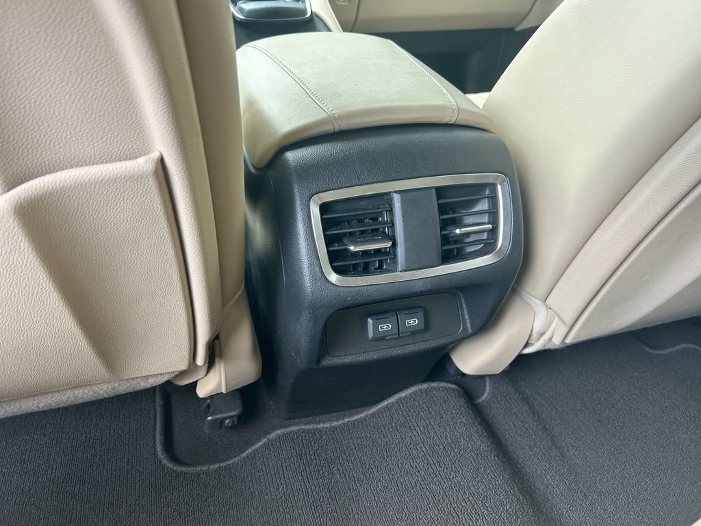 Used 2019 Acura RDX w/ Technology Package FWD image 29