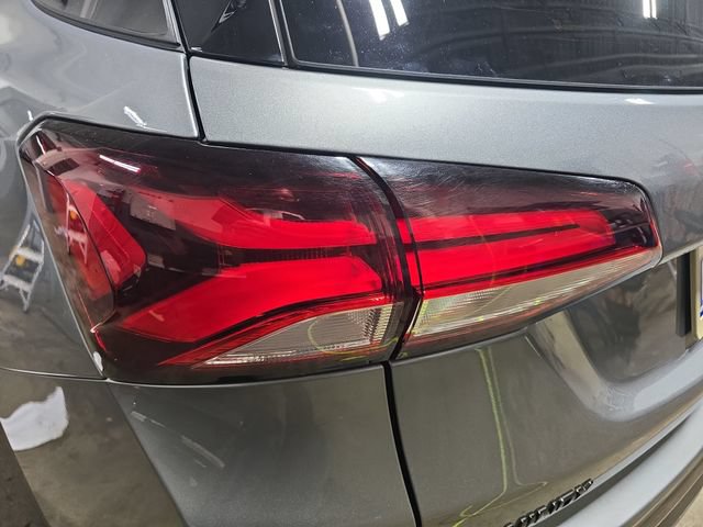 Used 2023 Chevrolet Equinox RS AWD/4WD image 37