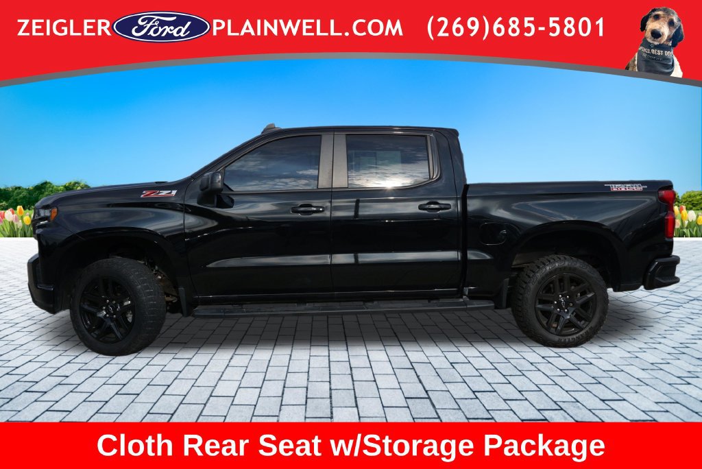 Used 2021 Chevrolet Silverado 1500 LT Trail Boss w/ Convenience Package II AWD/4WD image 2