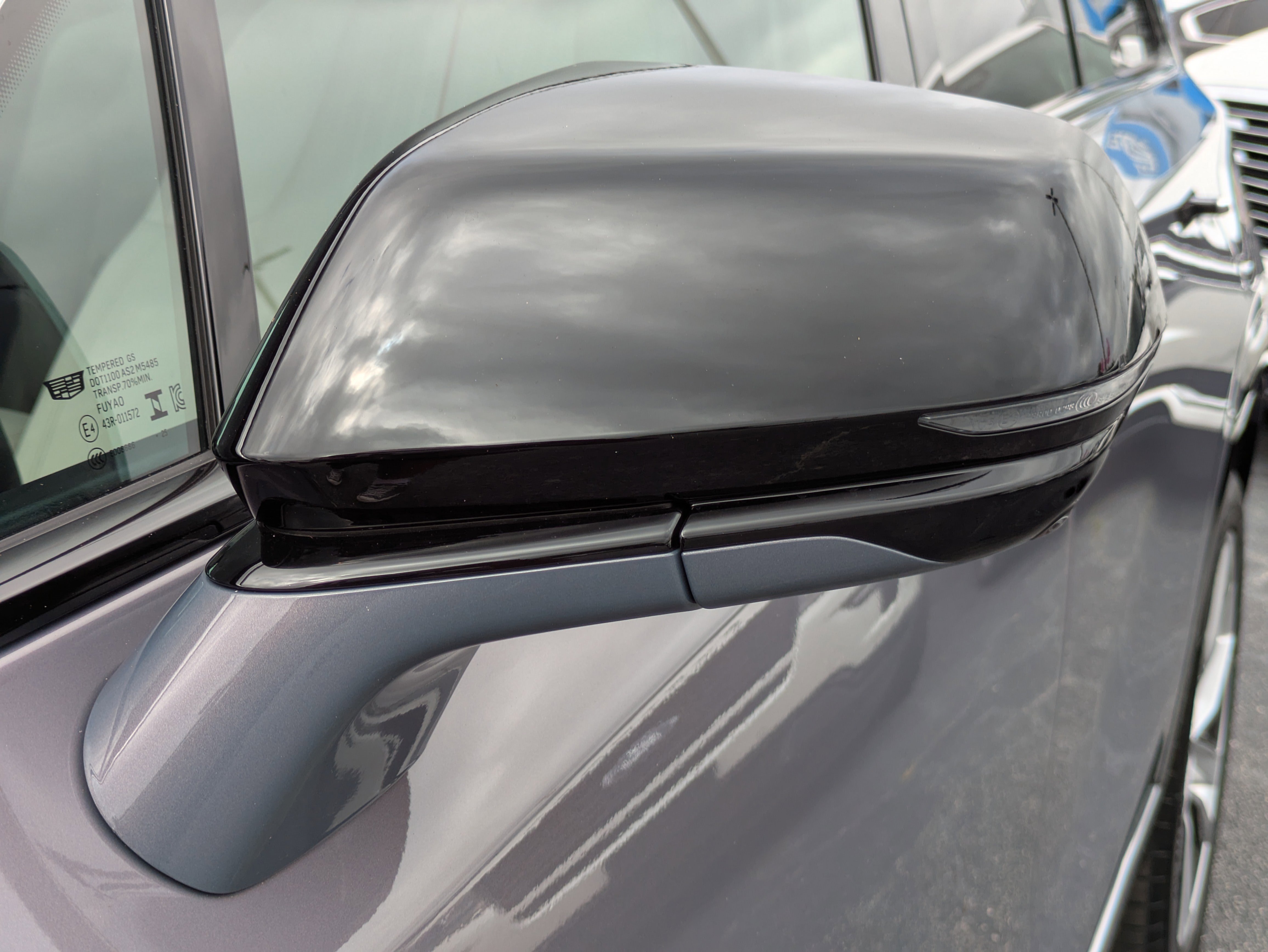 New 2026 Cadillac Vistiq Luxury w/ LPO, Floor Liner Package image 34