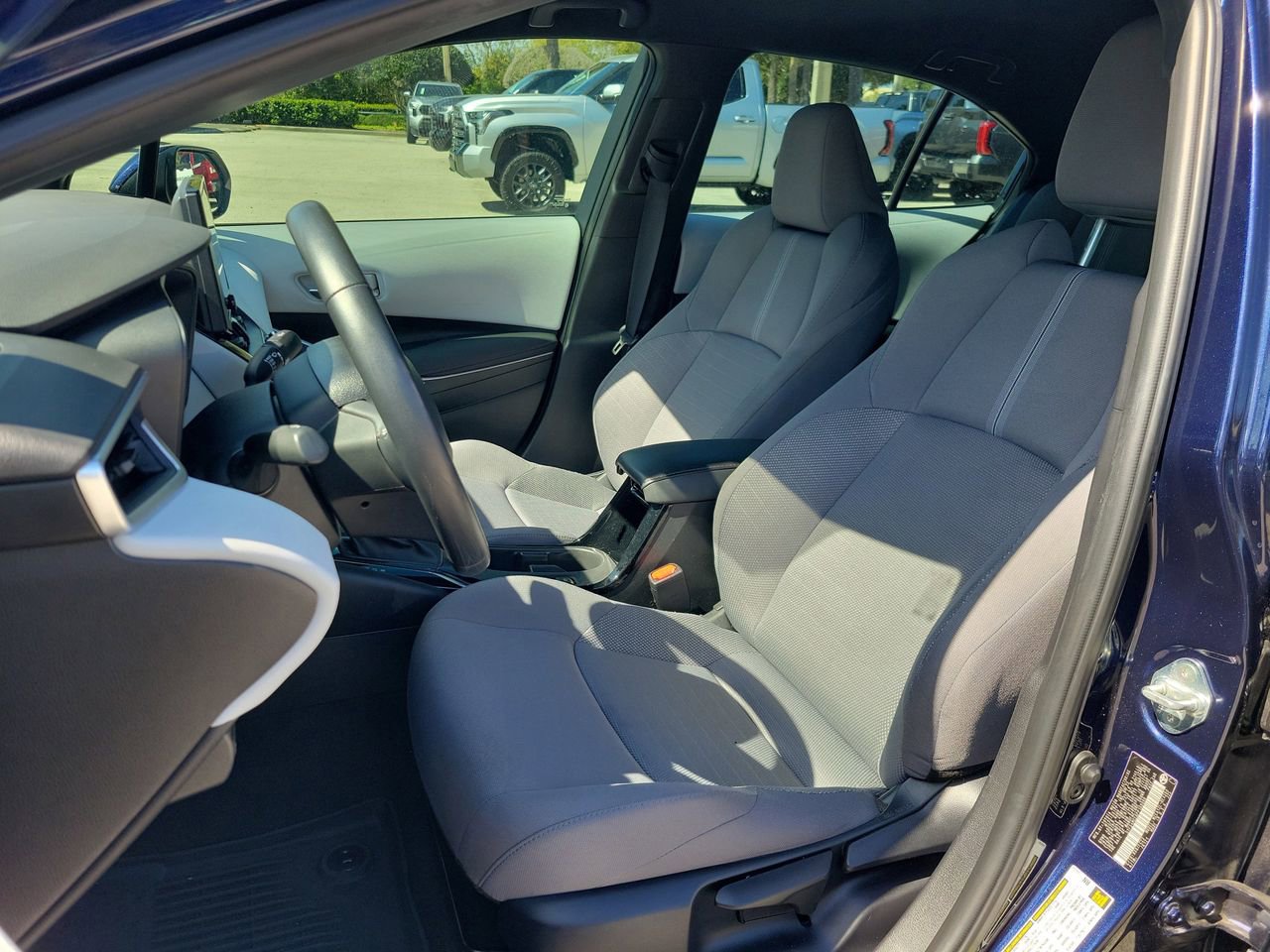 Used 2023 Toyota Corolla SE image 16